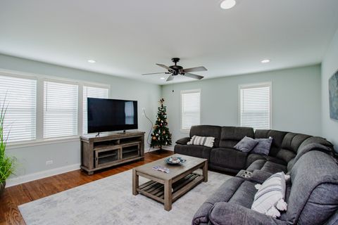 Tiny photo for 6544 W Devon Avenue, Chicago, IL 60631 (MLS # 12470281)