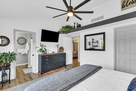 Tiny photo for 401 WINSTON Court, St. Joseph, IL 61873 (MLS # 12471891)