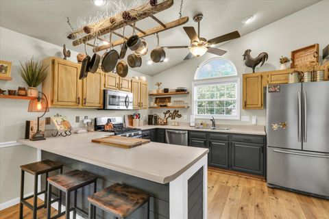 Tiny photo for 401 WINSTON Court, St. Joseph, IL 61873 (MLS # 12471891)