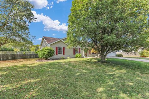 Tiny photo for 401 WINSTON Court, St. Joseph, IL 61873 (MLS # 12471891)