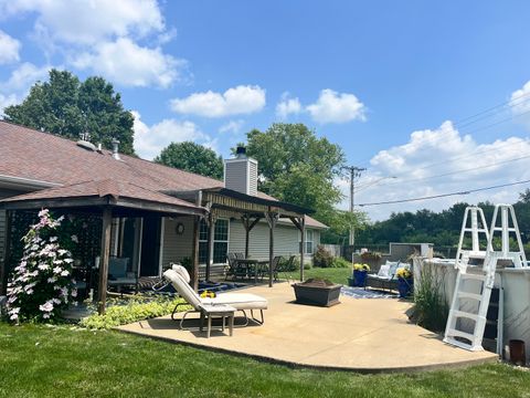 Tiny photo for 401 WINSTON Court, St. Joseph, IL 61873 (MLS # 12471891)
