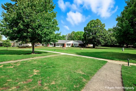 Tiny photo for 7314 Chevy Chase Court, Fox Lake, IL 60020 (MLS # 12478967)