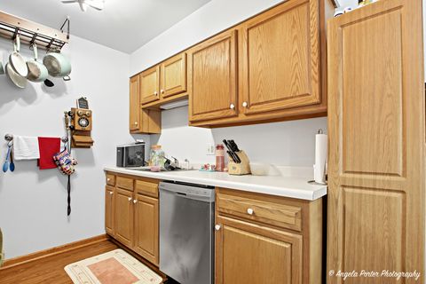 Tiny photo for 7314 Chevy Chase Court, Fox Lake, IL 60020 (MLS # 12478967)