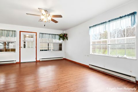 Tiny photo for 7314 Chevy Chase Court, Fox Lake, IL 60020 (MLS # 12478967)