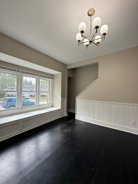 Tiny photo for 1401 W Elm Street, Bloomington, IL 61701 (MLS # 12495577)