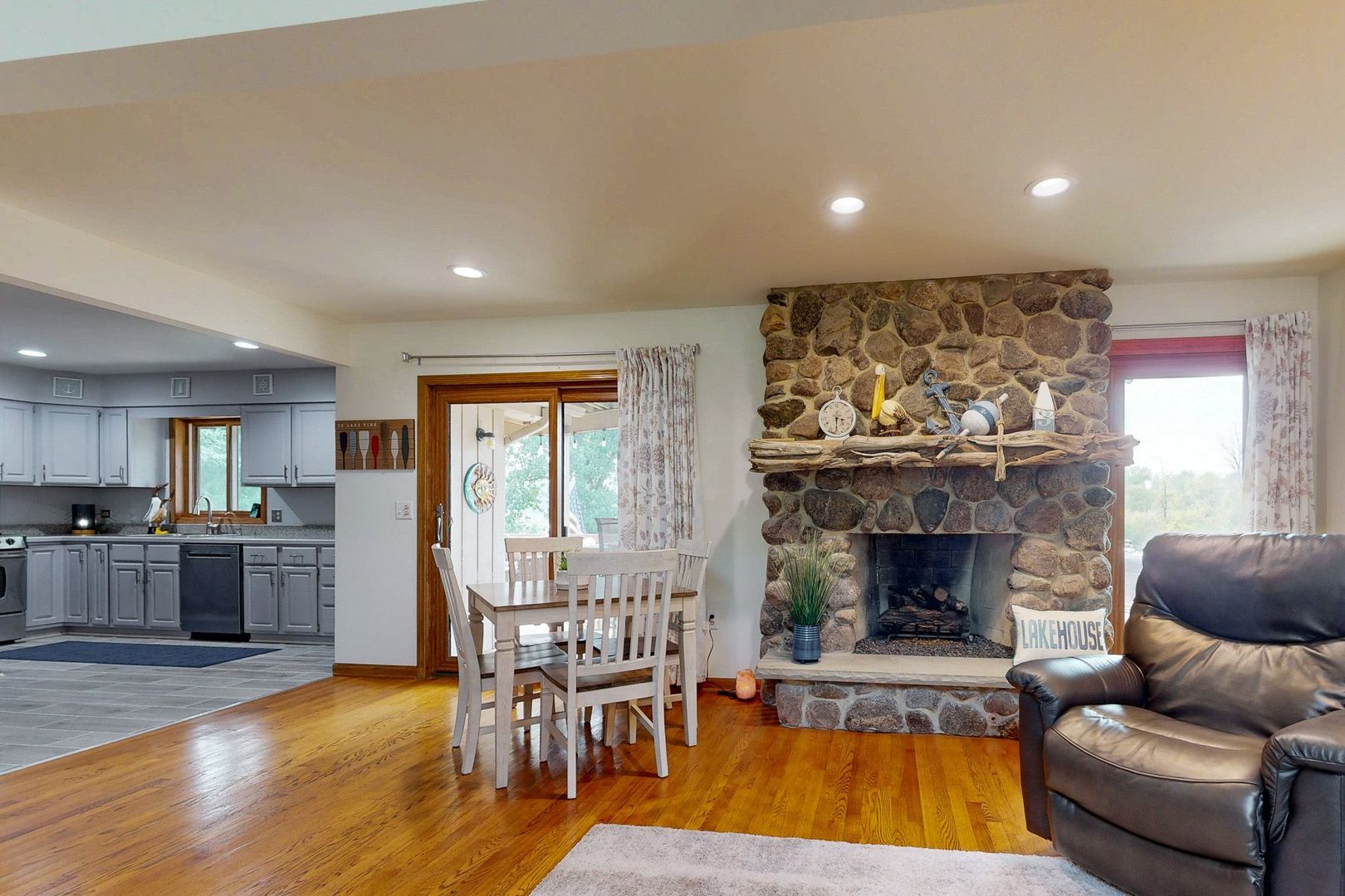 28986 W Manitoba Trail