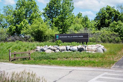 Tiny photo for 2516 winterberry Trail, Wonder Lake, IL 60097 (MLS # 12487614)