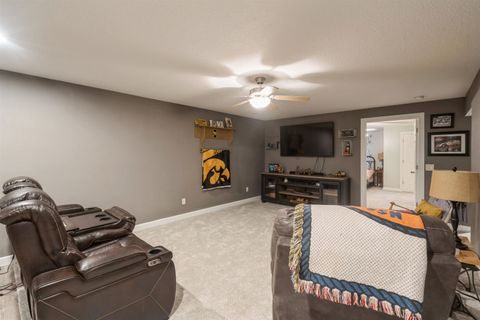 Tiny photo for 908 14th Street, RapidsCity, IL 61278 (MLS # 100000035)