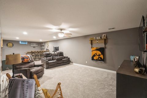 Tiny photo for 908 14th Street, RapidsCity, IL 61278 (MLS # 100000035)