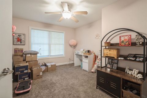 Tiny photo for 908 14th Street, RapidsCity, IL 61278 (MLS # 100000035)