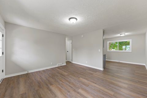 Tiny photo for 2715 Colorado Avenue, Rockford, IL 61109 (MLS # 12512511)