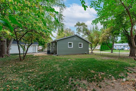 Tiny photo for 2715 Colorado Avenue, Rockford, IL 61109 (MLS # 12512511)