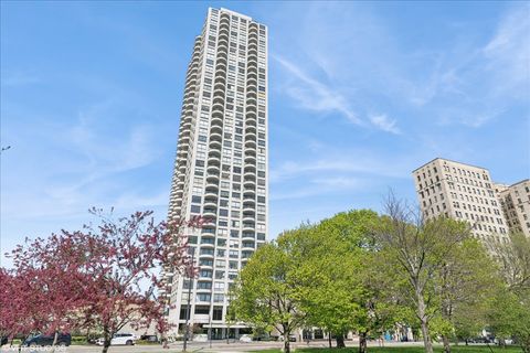 Photo of 2020 N Lincoln Park West Street #3H, Chicago, IL 60614 (MLS # 12456434)