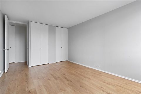 Tiny photo for 2020 N Lincoln Park West Street #3H, Chicago, IL 60614 (MLS # 12456434)