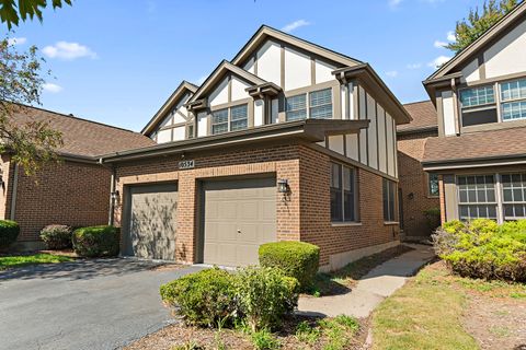 Photo of 10534 Golf Road, Orland Park, IL 60462 (MLS # 12491188)
