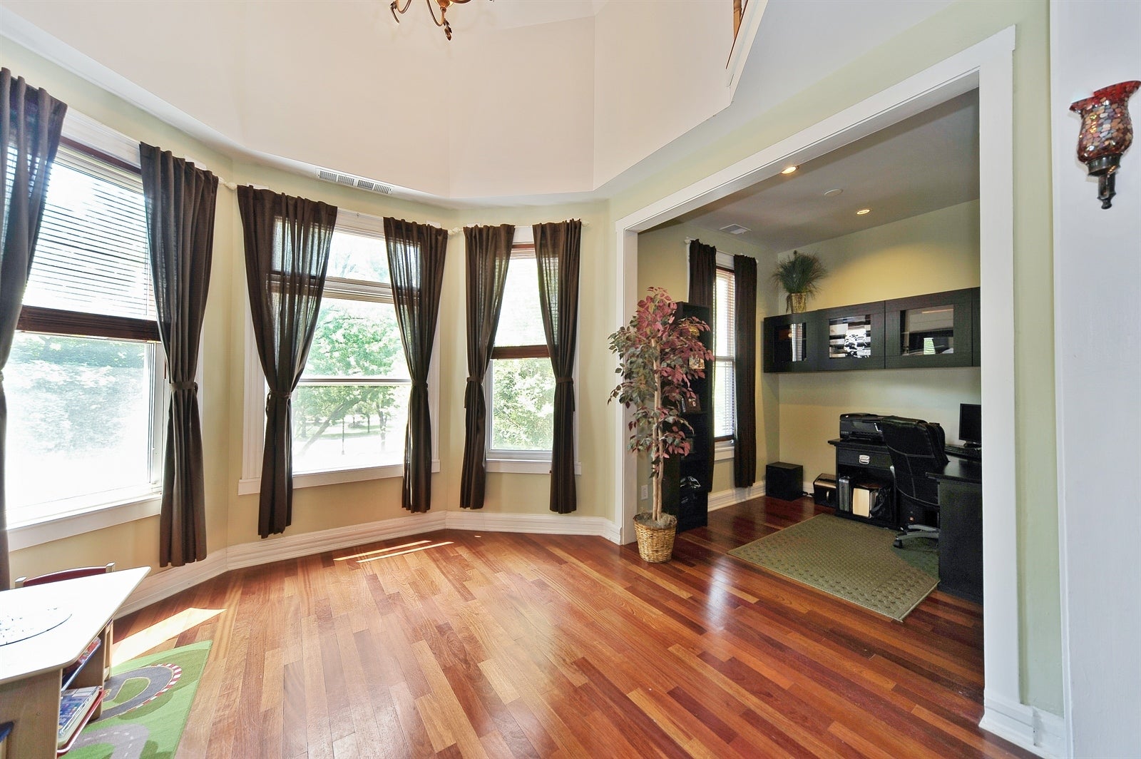 2650 W Logan Boulevard 2