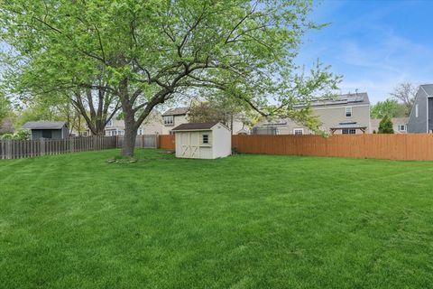 Tiny photo for 733 Cypress Lane, Carol Stream, IL 60188 (MLS # 12632015)