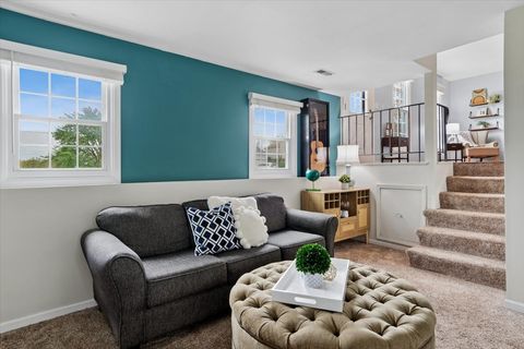 Tiny photo for 733 Cypress Lane, Carol Stream, IL 60188 (MLS # 12632015)