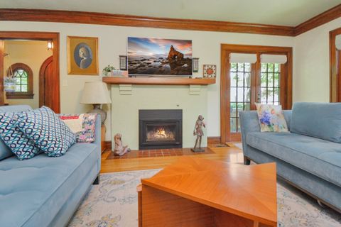 Tiny photo for 9 Harwood Place, Bloomington, IL 61701 (MLS # 12400592)