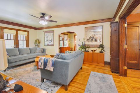 Tiny photo for 9 Harwood Place, Bloomington, IL 61701 (MLS # 12400592)