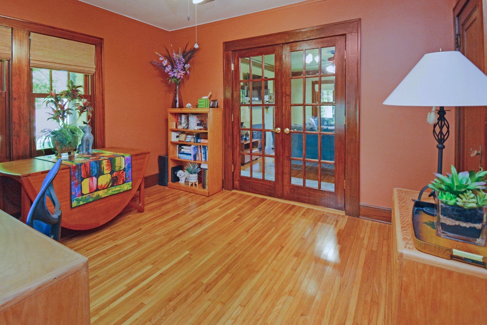 Bloomington, Illinois 61701, United States, 3 Bedrooms Bedrooms, ,2 BathroomsBathrooms,Residential,Contingent,158645