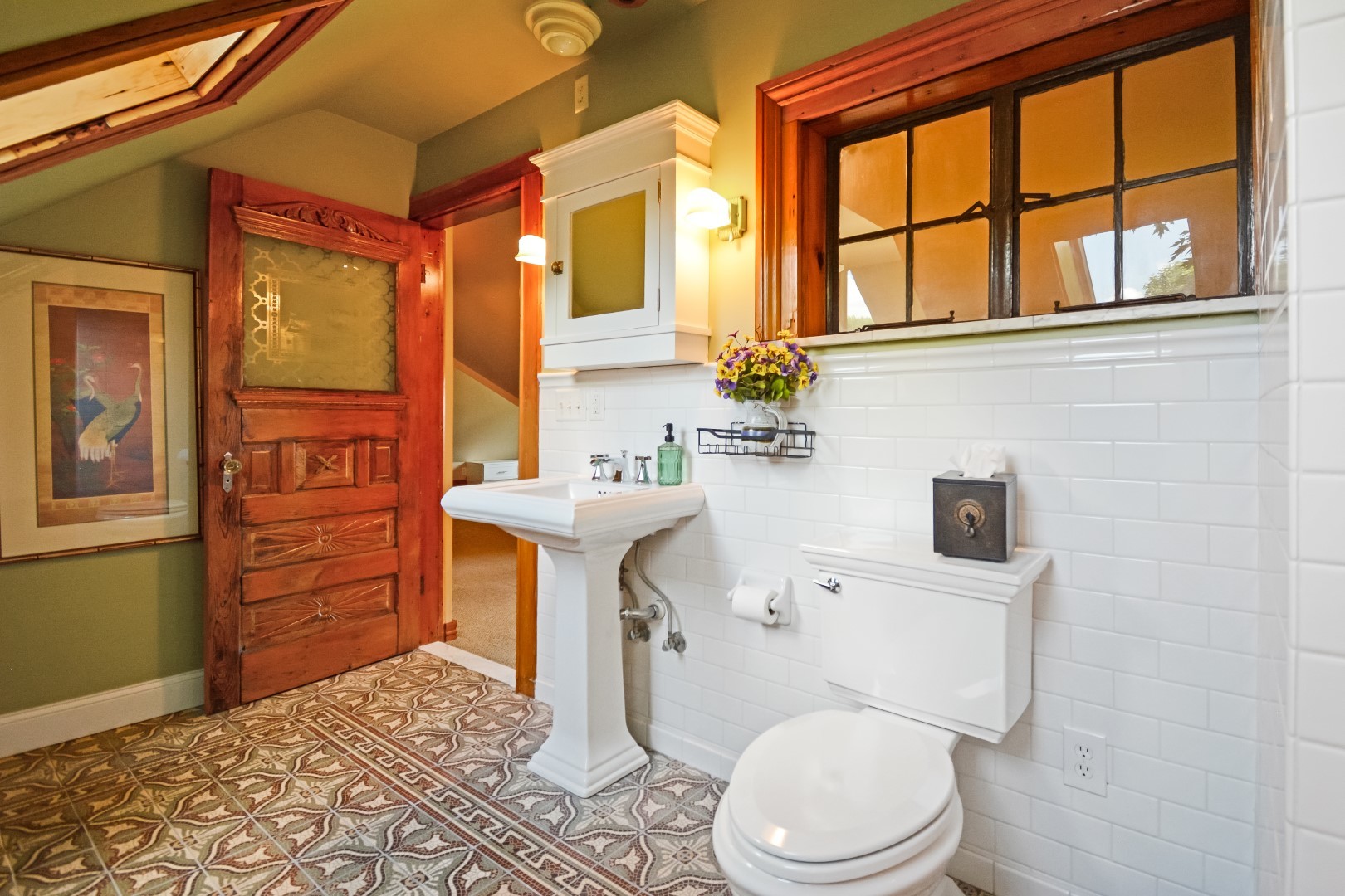 Bloomington, Illinois 61701, United States, 3 Bedrooms Bedrooms, ,2 BathroomsBathrooms,Residential,Contingent,158645