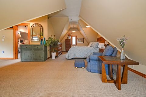 Tiny photo for 9 Harwood Place, Bloomington, IL 61701 (MLS # 12400592)