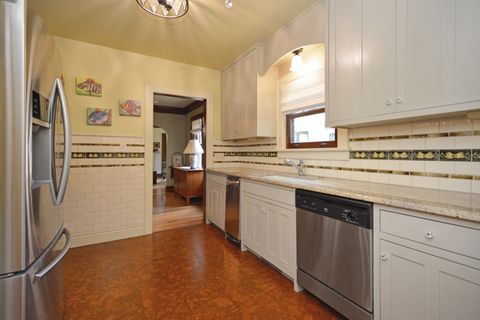 Tiny photo for 9 Harwood Place, Bloomington, IL 61701 (MLS # 12400592)