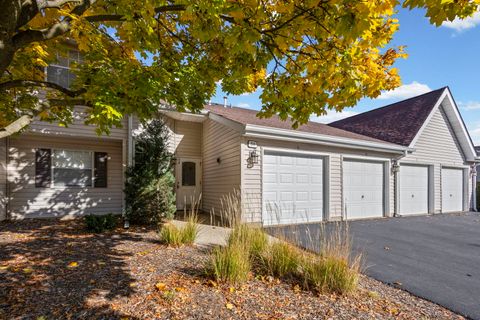 Tiny photo for Streamwood, IL 60107 (MLS # 12522787)