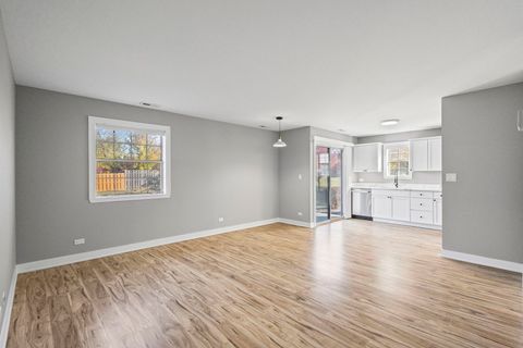 Tiny photo for Streamwood, IL 60107 (MLS # 12522787)