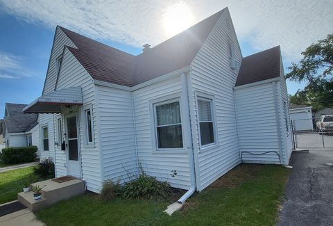 Tiny photo for 10445 W PALMER Avenue, Melrose Park, IL 60164 (MLS # 12497575)