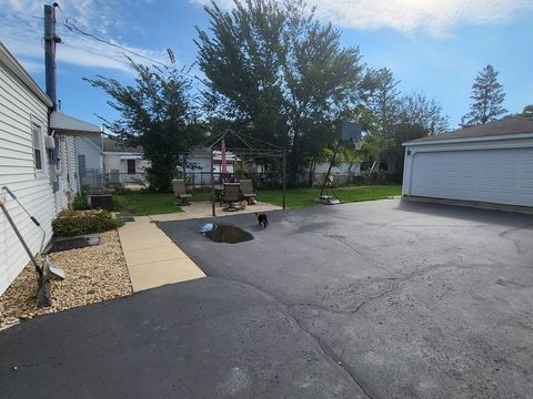 Tiny photo for 10445 W PALMER Avenue, Melrose Park, IL 60164 (MLS # 12497575)