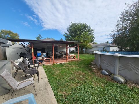 Tiny photo for 10445 W PALMER Avenue, Melrose Park, IL 60164 (MLS # 12497575)