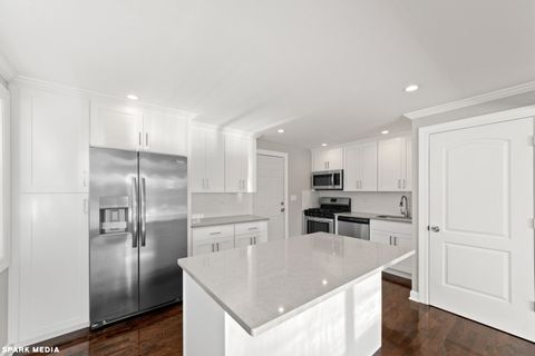 Tiny photo for 12837 S Green Street, Chicago, IL 60643 (MLS # 12491874)
