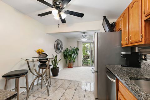 Tiny photo for 2838 Meadow Lane #W2, Schaumburg, IL 60193 (MLS # 12654037)
