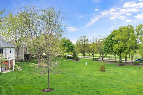 Tiny photo for 2838 Meadow Lane #W2, Schaumburg, IL 60193 (MLS # 12654037)