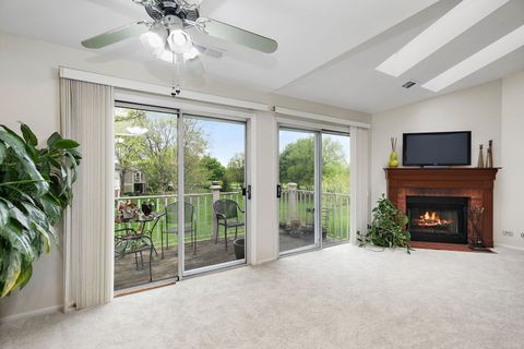 Tiny photo for 2838 Meadow Lane #W2, Schaumburg, IL 60193 (MLS # 12654037)