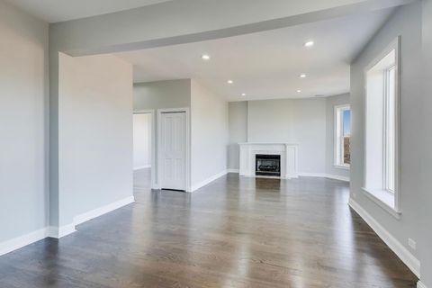 Tiny photo for 313 E 60th Street #4, Chicago, IL 60637 (MLS # 12569483)