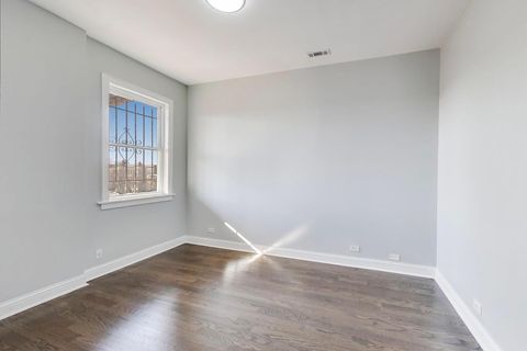 Tiny photo for 313 E 60th Street #4, Chicago, IL 60637 (MLS # 12569483)