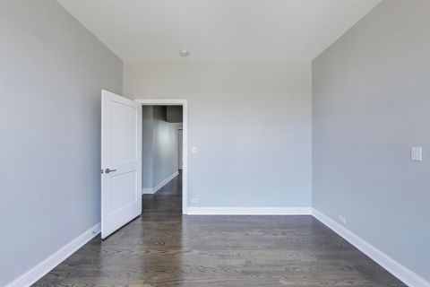 Tiny photo for 313 E 60th Street #4, Chicago, IL 60637 (MLS # 12569483)