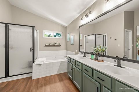 Tiny photo for 210 Ellis Road, Lake In The Hills, IL 60156 (MLS # 12470323)
