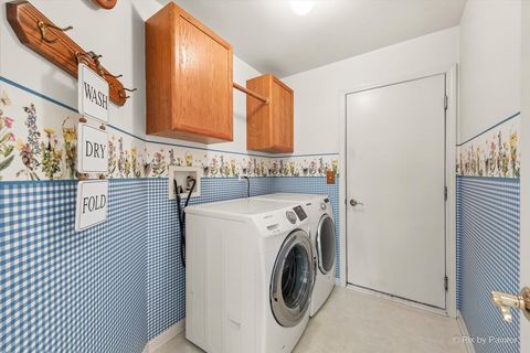 Tiny photo for 210 Ellis Road, Lake In The Hills, IL 60156 (MLS # 12470323)
