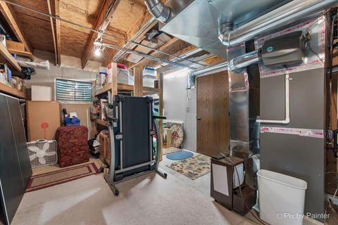 Tiny photo for 210 Ellis Road, Lake In The Hills, IL 60156 (MLS # 12470323)