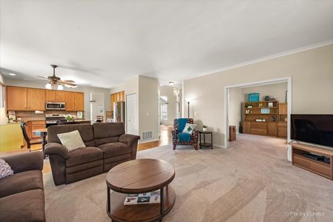 Tiny photo for 210 Ellis Road, Lake In The Hills, IL 60156 (MLS # 12470323)