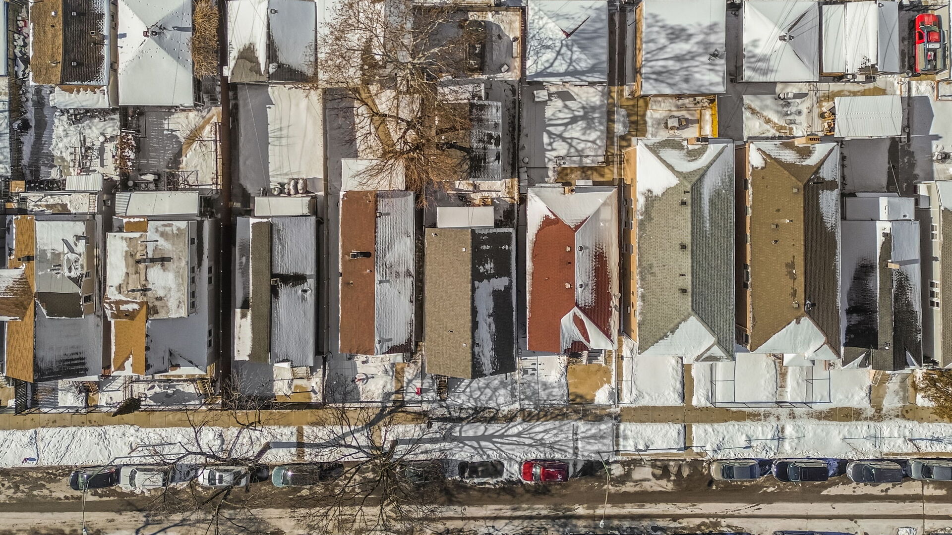 2142 N Mobile Avenue