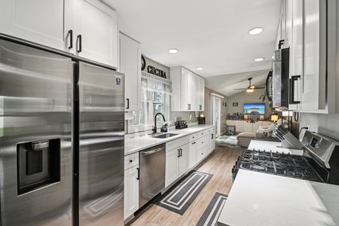Tiny photo for 117 Walona Avenue, New Lenox, IL 60451 (MLS # 12494257)