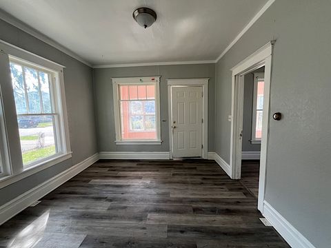 Tiny photo for 519 N VIEW Street, Aurora, IL 60506 (MLS # 12622735)