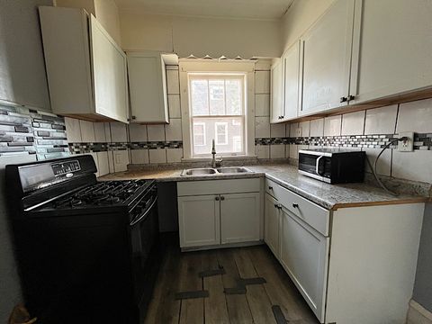 Tiny photo for 519 N VIEW Street, Aurora, IL 60506 (MLS # 12622735)