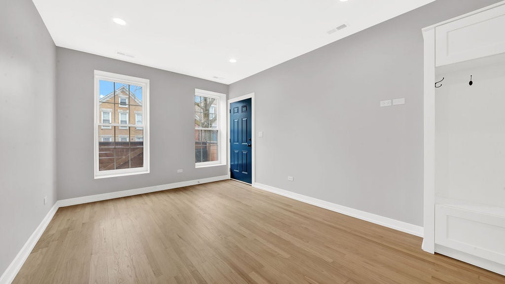 2704 W 24th Place 1