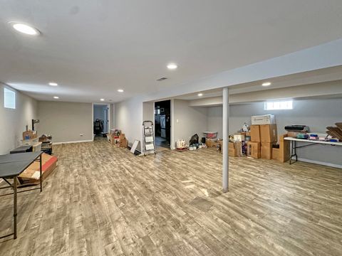 Tiny photo for 14522 S Marquette Avenue, Burnham, IL 60633 (MLS # 12565500)